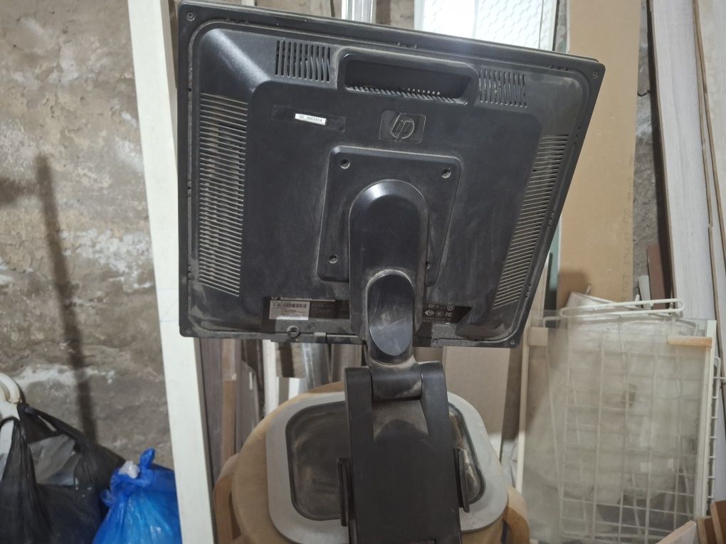Регулирующий монитор HP