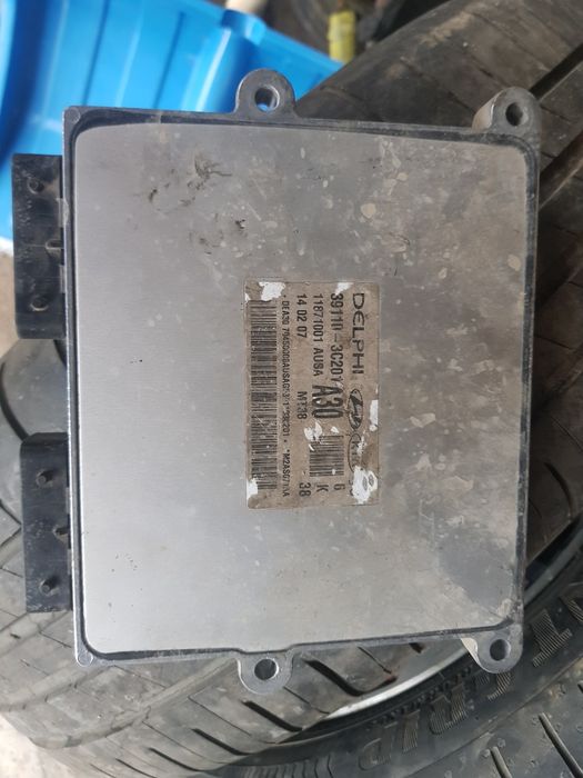 Блок управления на хюендай грандео саната сантафе 2.7 3.3 3.8