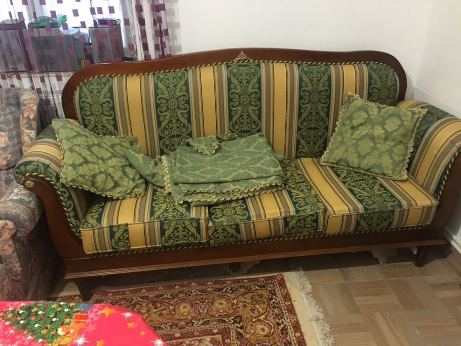 Doua canapele vintage lemn natur, made in Italia.