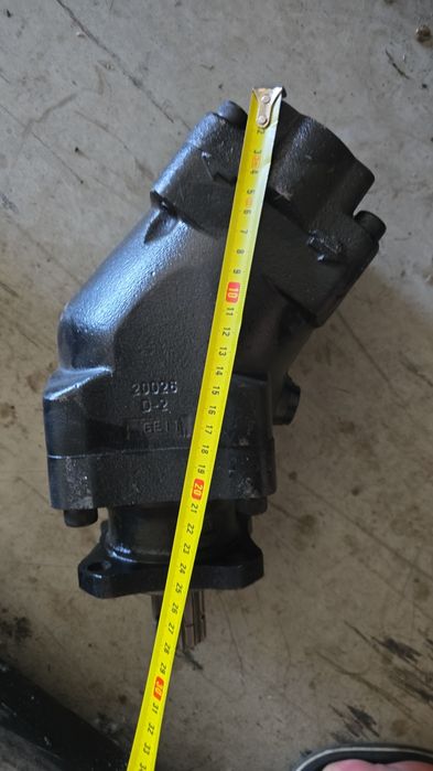 Pompa basculare noi si diverse