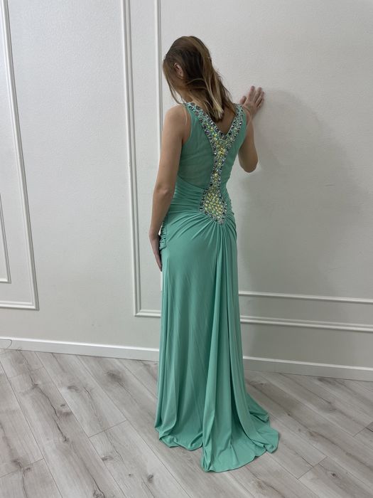 Платье русалка со шлейфом