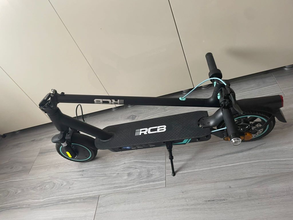 Trotineta electrica RCB