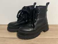 Bocanci ghete Bershka 38