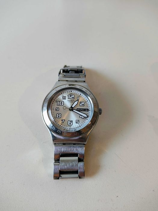 Лот от часовници Swatch Superdry