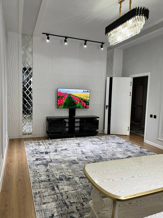 Сдаётся 2-комнатная квартира в отличном районе!