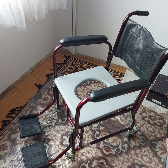 Санитарно-хигиенен стол