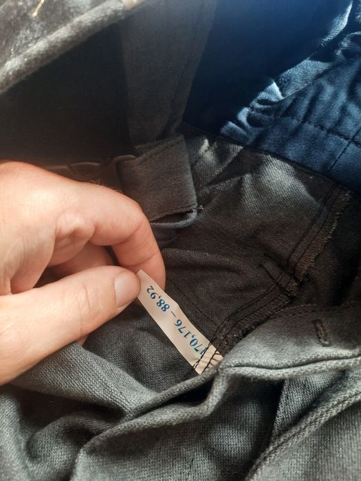 Спецодежда Продам