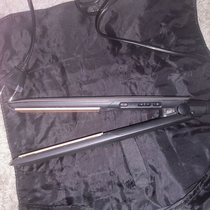 Преса за коса Remington с кератин