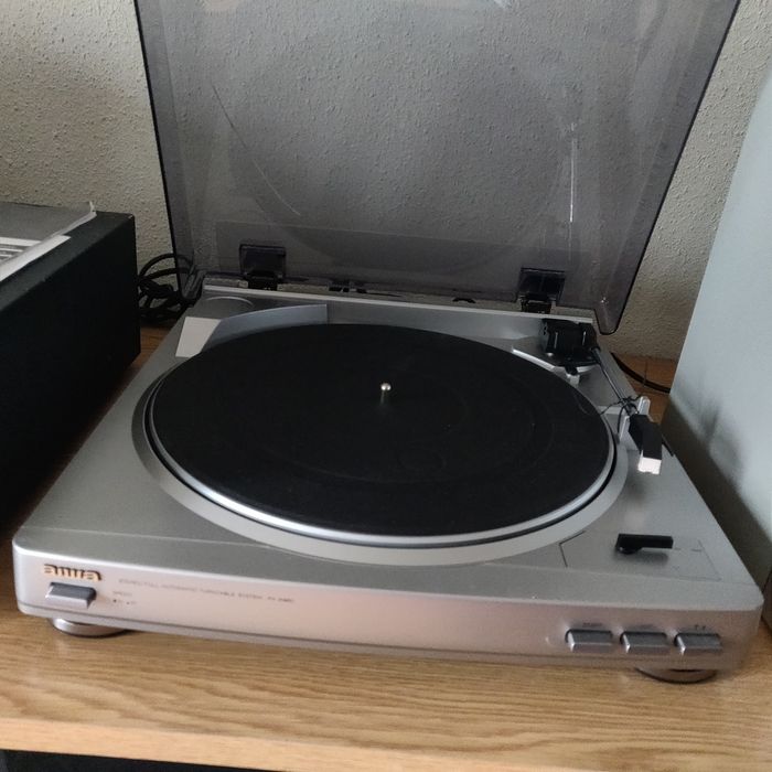 Pick up /amplificator/boxe/dvd/cd player