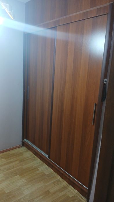 2 хонали квартира сотилади ВОСИТАЧИСИЗ