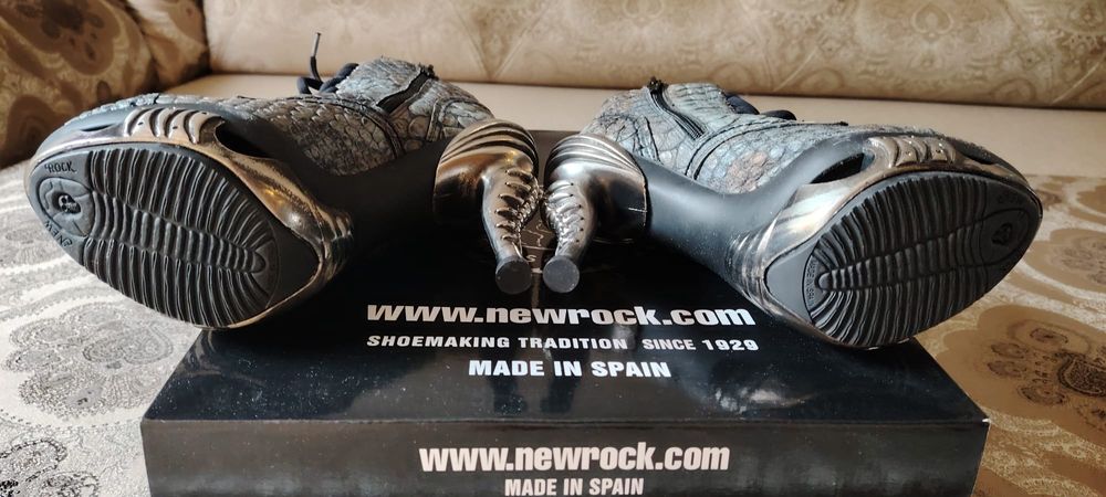 Botine New Rock Cobra, masura 38, noi in cutie