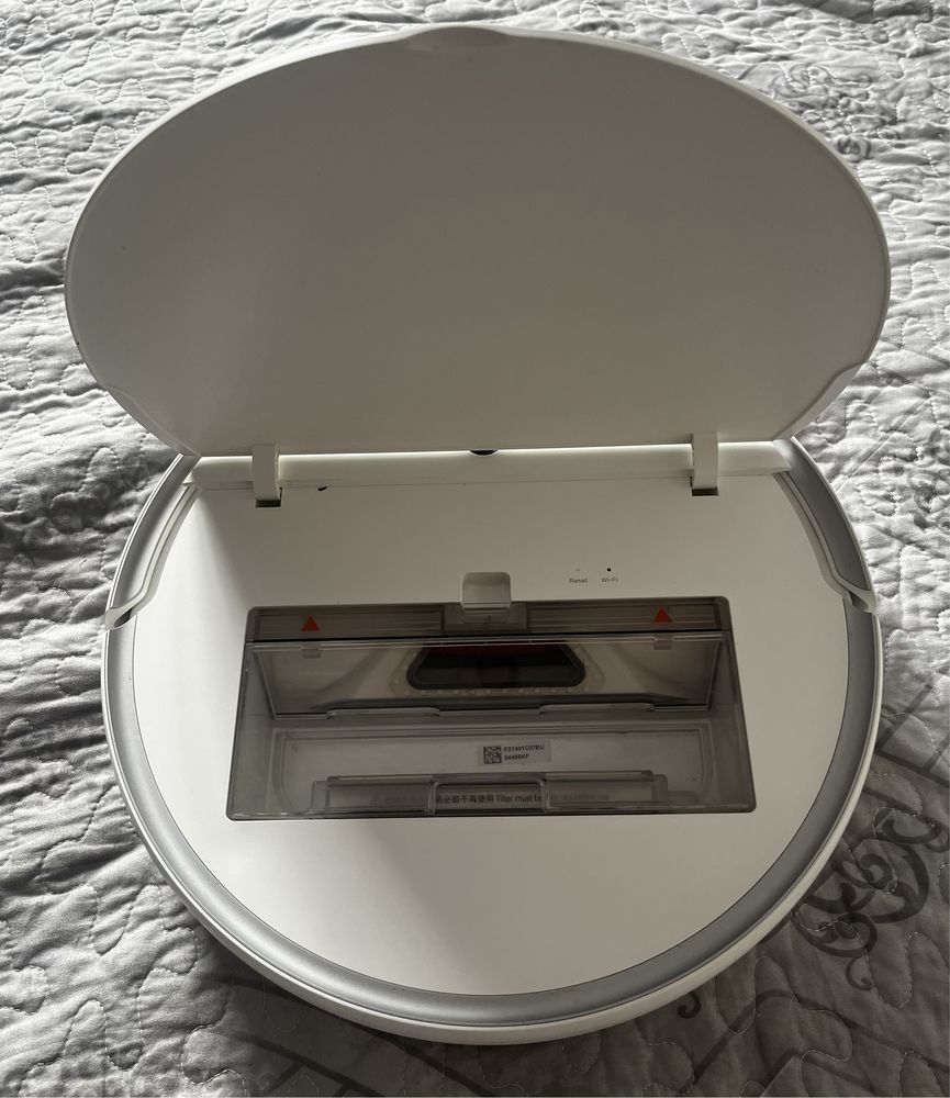 Робот пылесос Mi Robot Vacuum-Mop 2