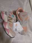Adidași New balance