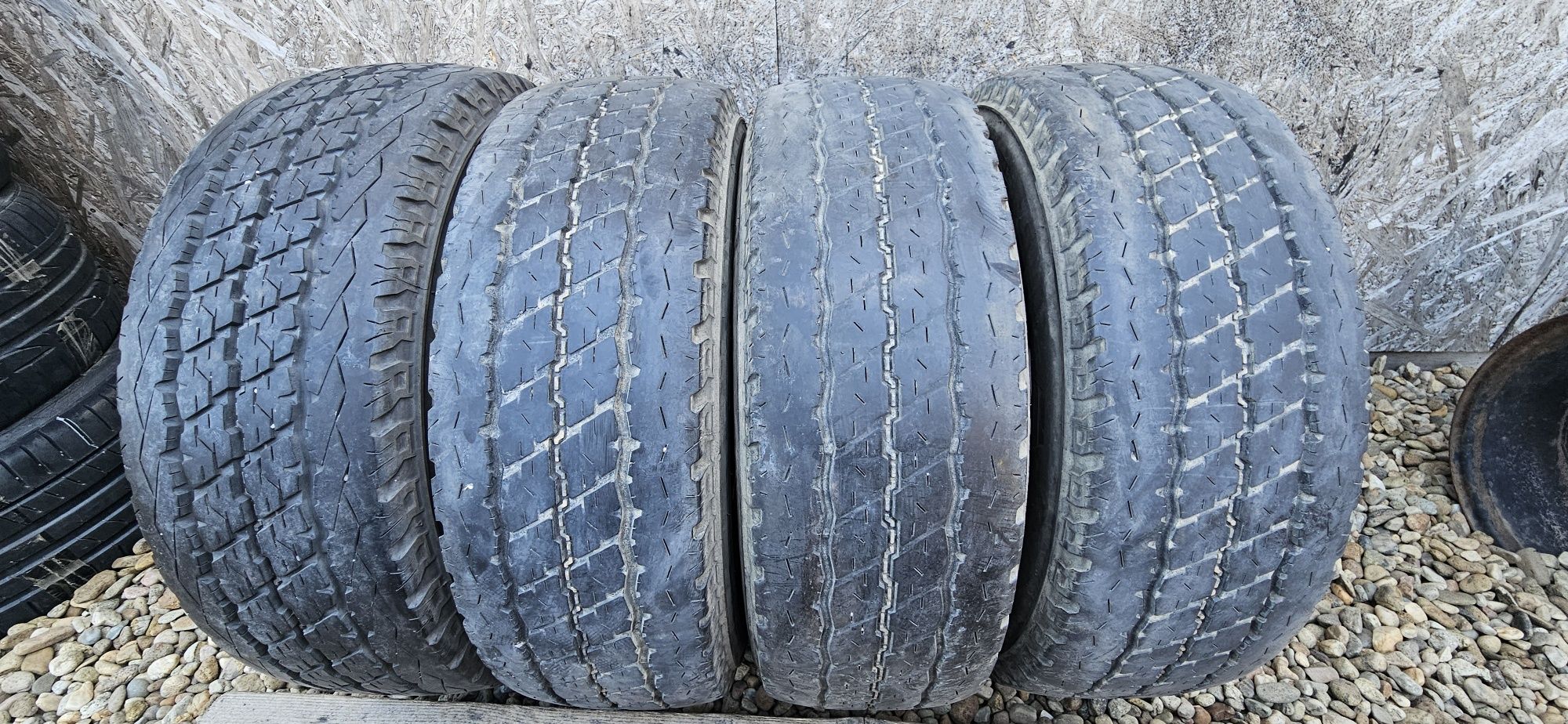 Anvelope Bridgestone Duravis 215/70 R15C 109/107S