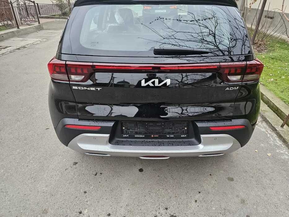 Kia Sonet 3 pozitsiya