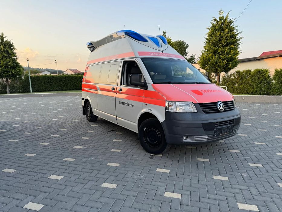 Volkswagen TRANSPORTER T5 Import Germania / Omologata Ambulanta