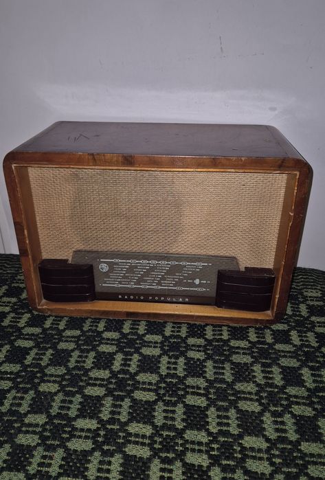 Radio vechi romanesc perioada lampi Electronica Popular