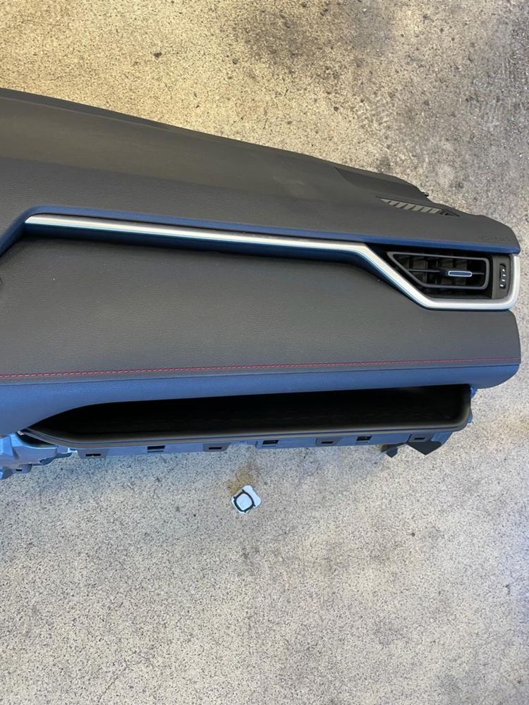 Plansa bord toyota rav4 2019