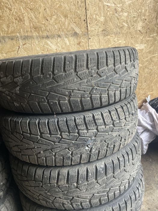 Продам шины 185.65.R15