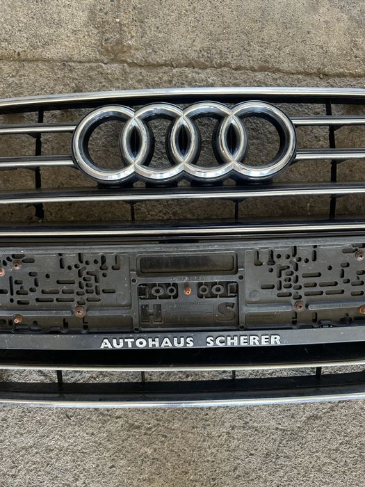 Audi A6 C7 предна маска Оригинална
