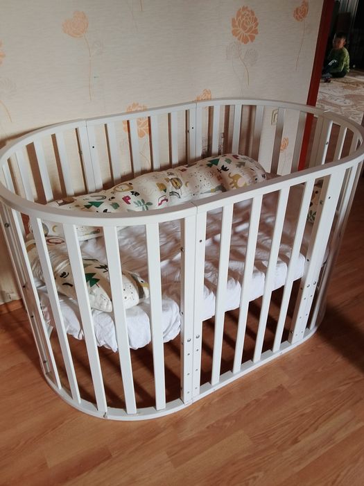 Продам детскую кроватку