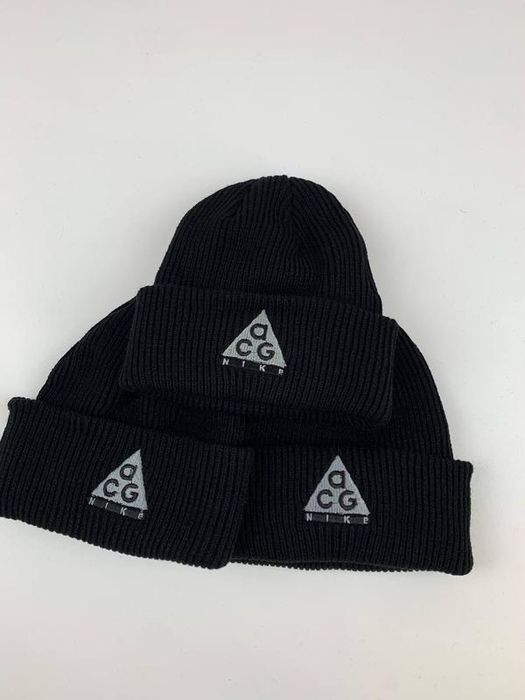 Шапки Nike -  ACG
