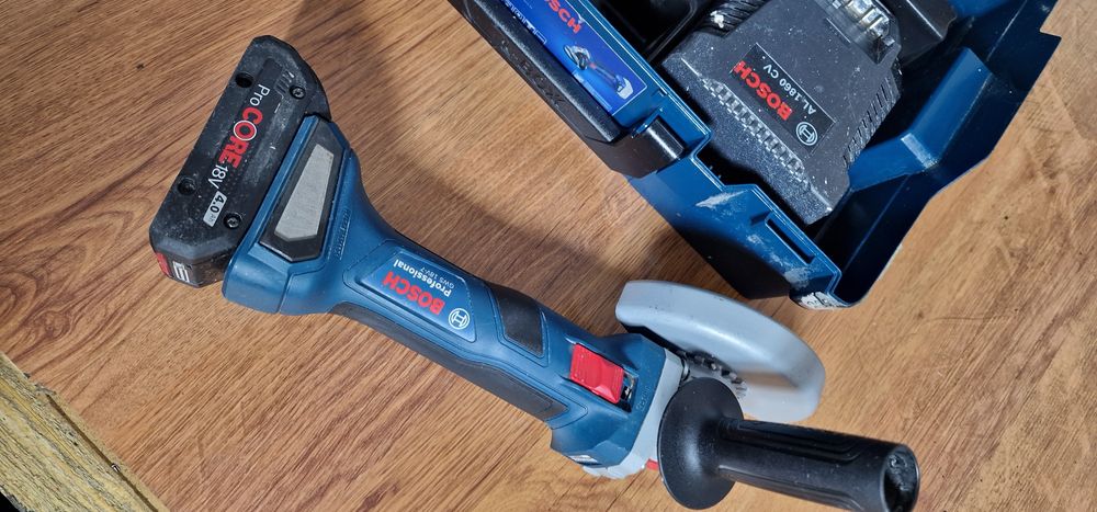 Bosch 18v-7 polizor unghiular  flex Bosch