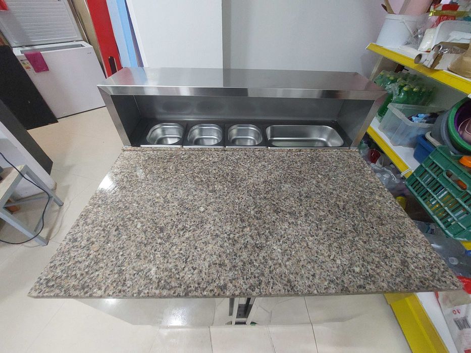 Хладилна работна маса за пици