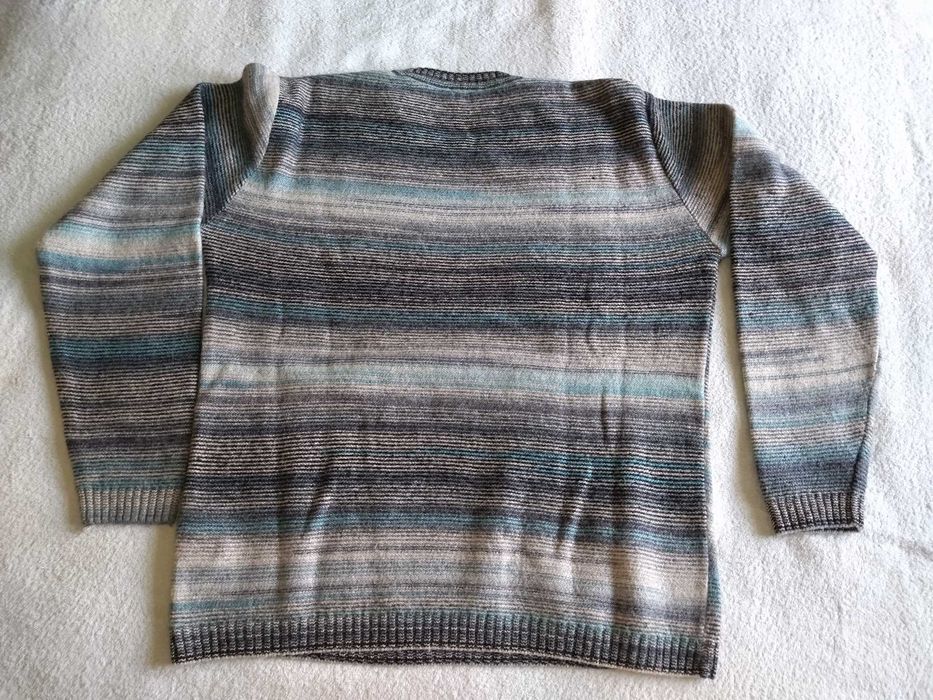 Свитер (полувер ) размер 50 - 52.