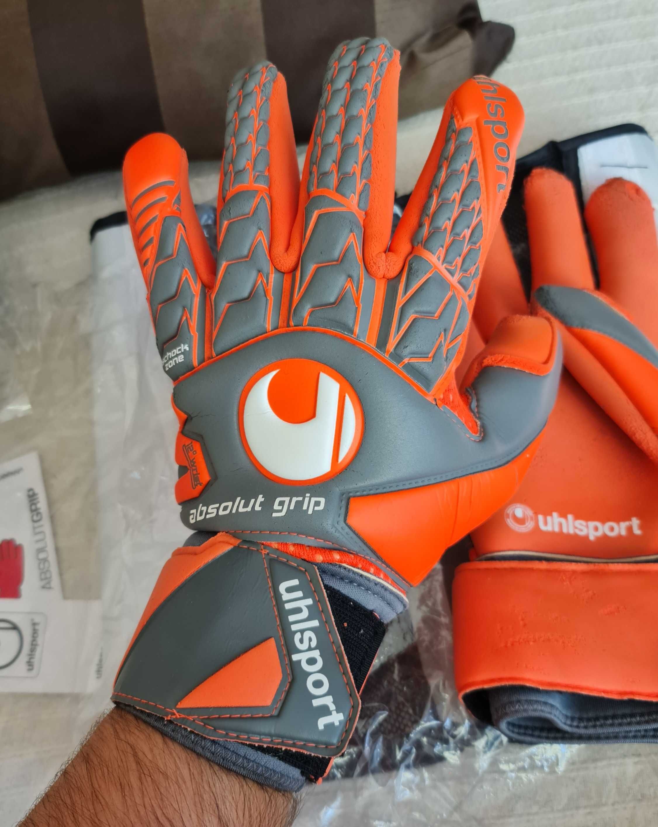 Вратарски ръкавици uhlsport