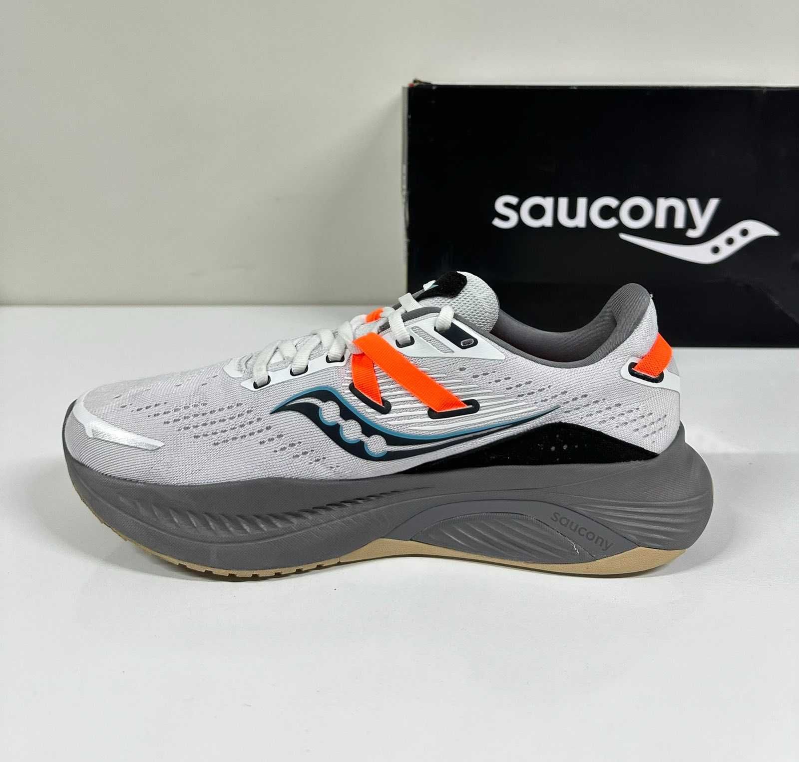 Saucony Guide 16 Running Shoes White