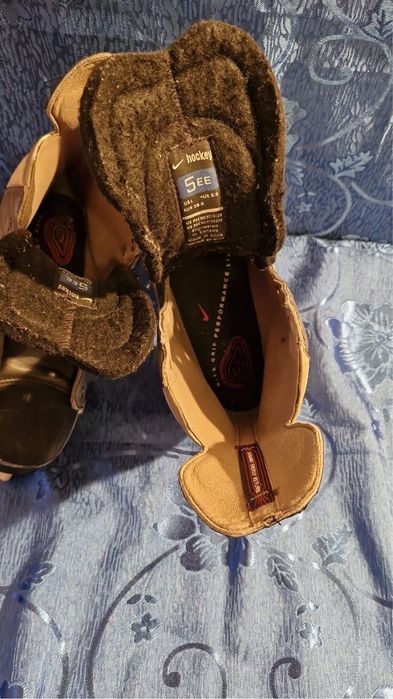 Patine hockey Nike nr 38.5 in stare buna