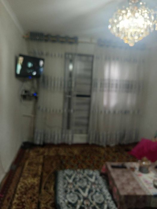 Прадаётся 1х 8микрарайоне можно через банк вдоль дороги базар