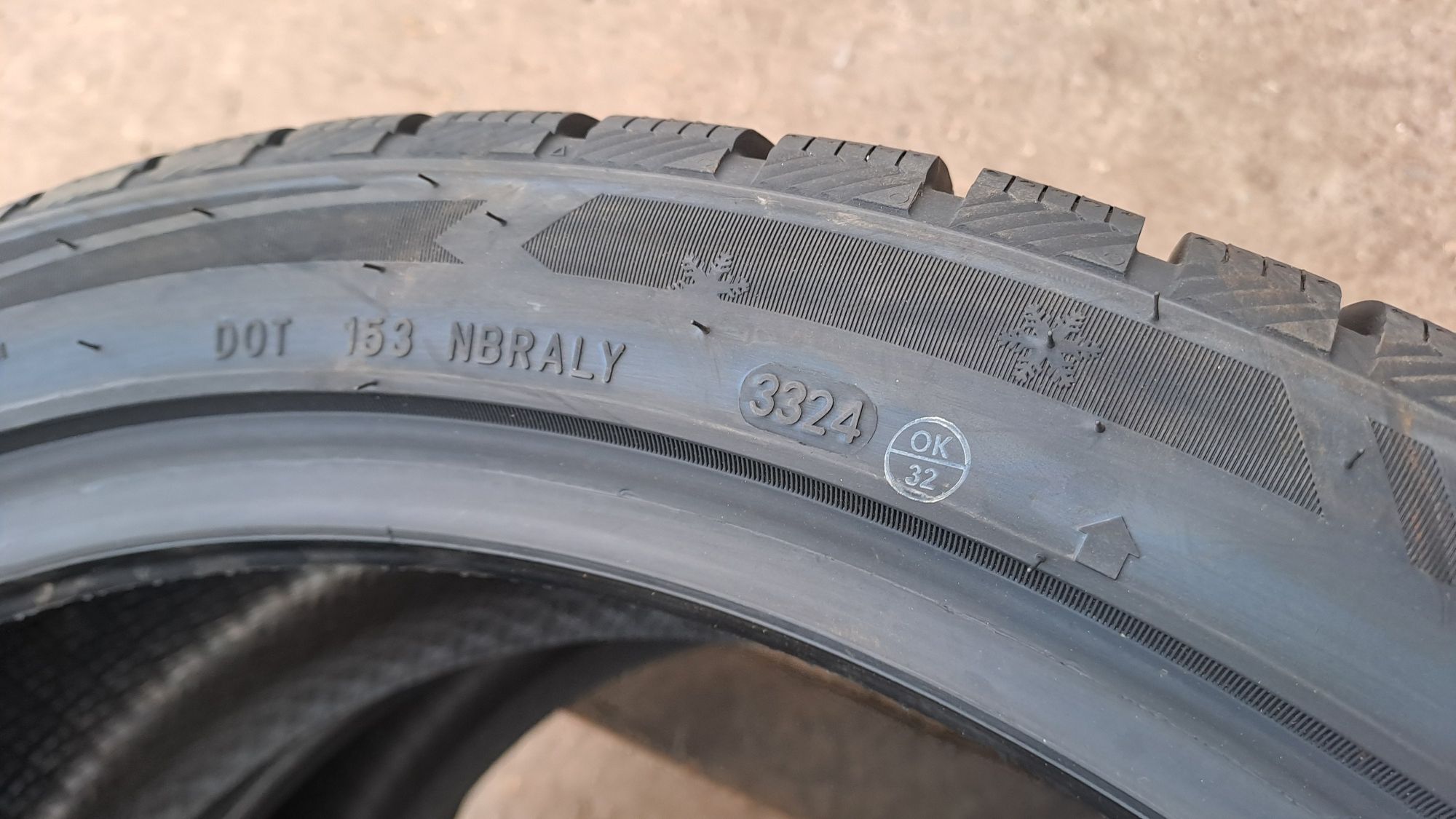 2бр. Нови 245/40/20 Ice BLAZER Alpine evo 1