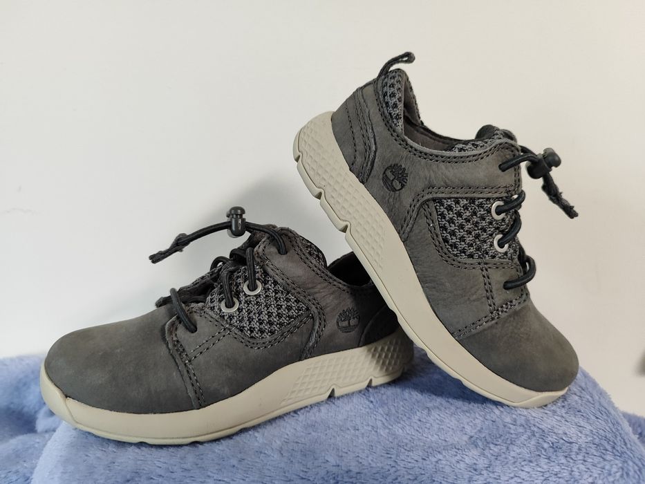 Детски обувки и пантофи различни размери