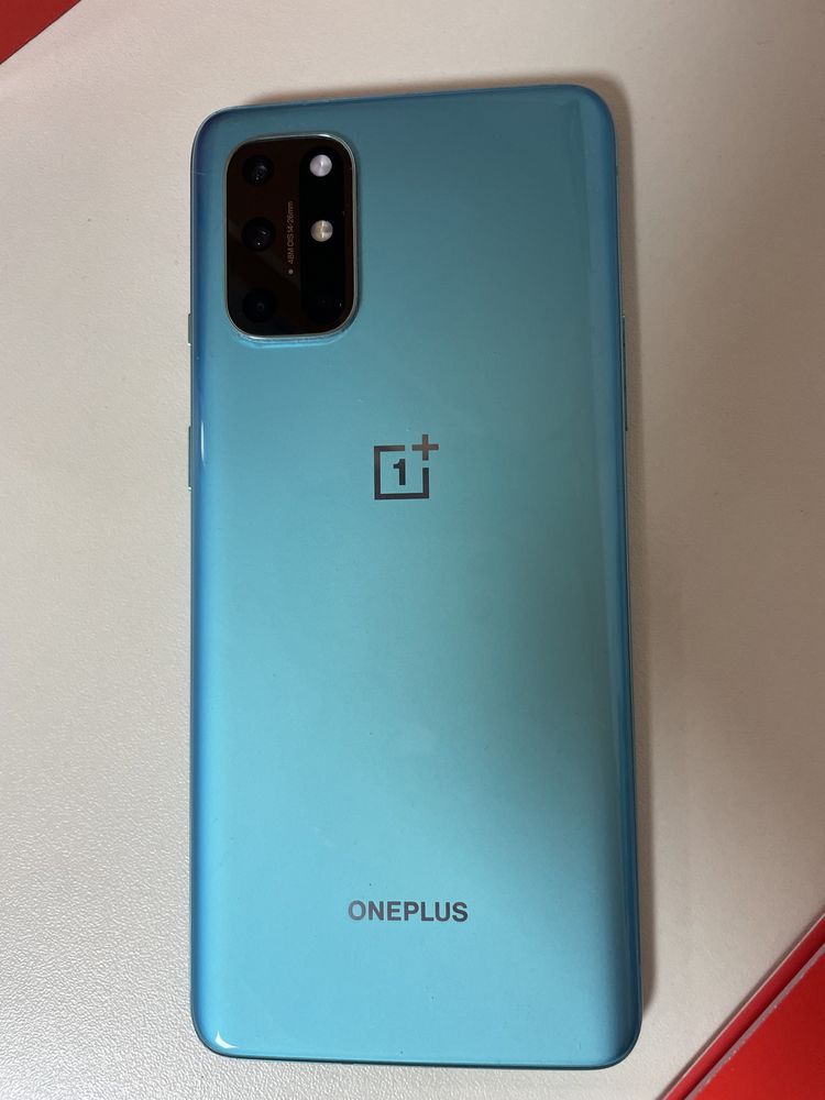 One plus 8T, utilizat