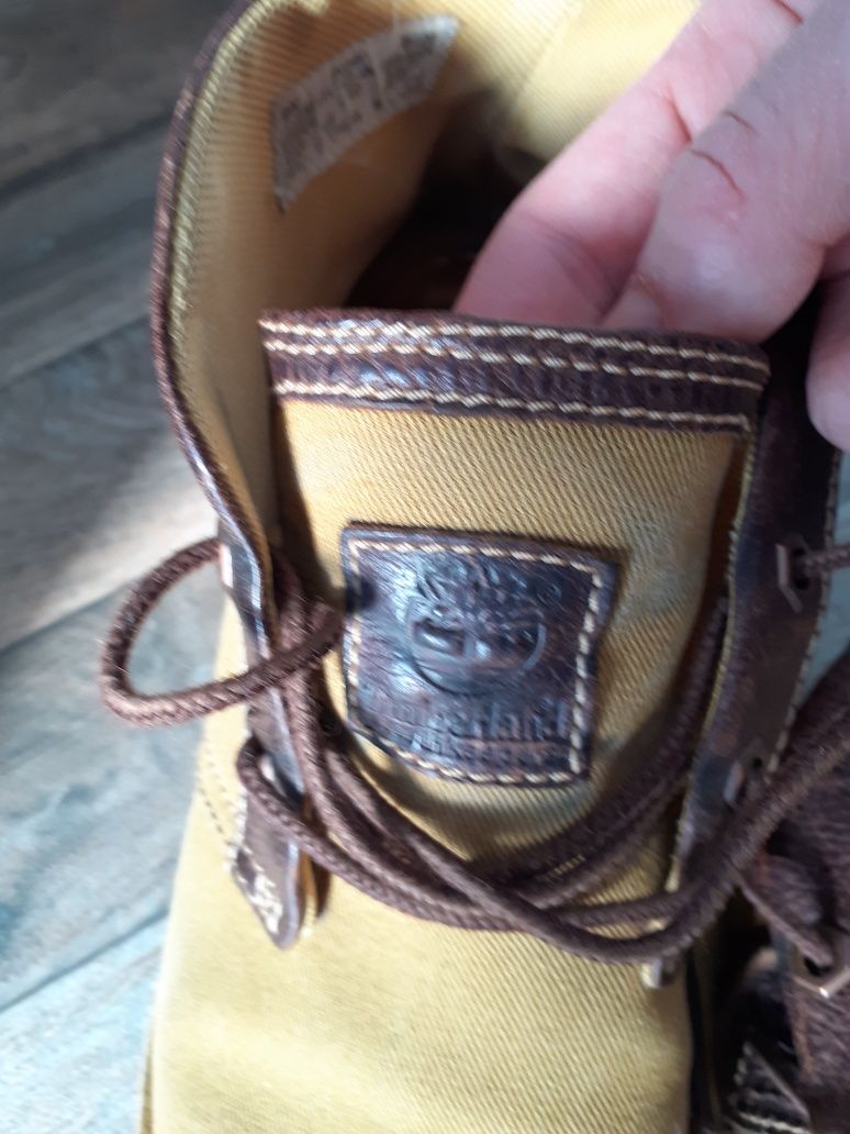 Ghete Timberland nr 40