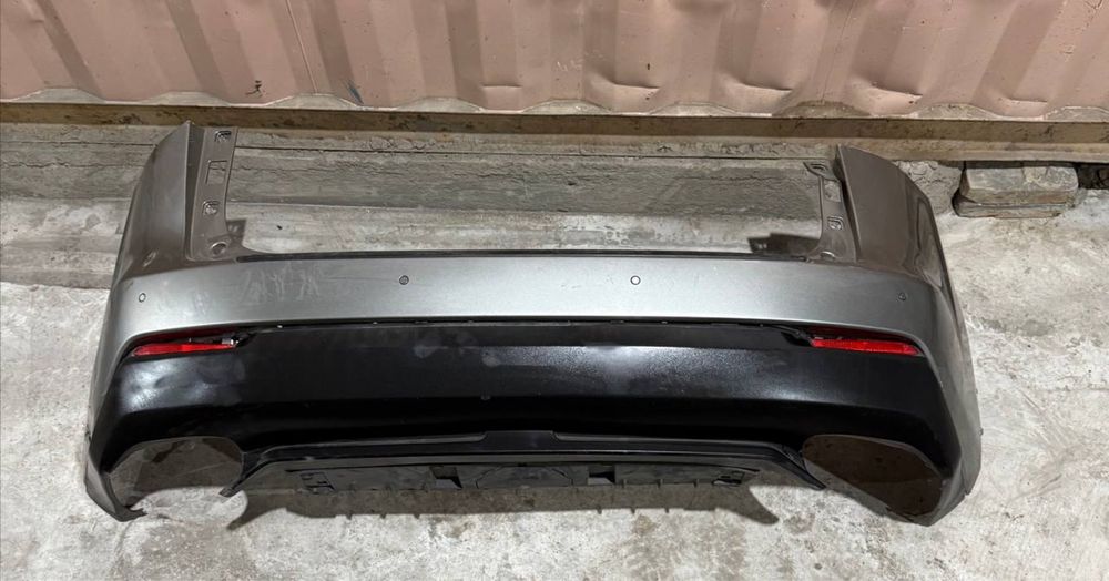 Задний бампер на Lexus NX