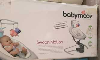 BabyMoov - Бебешка люлка Swoon Motion