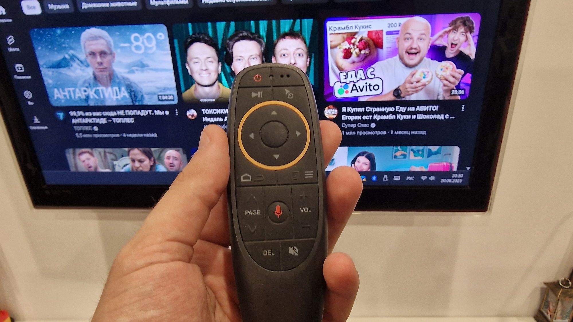 Samsung 32 дюйма (81 см диагональ) вместе с мини-ПК на Windows 11,