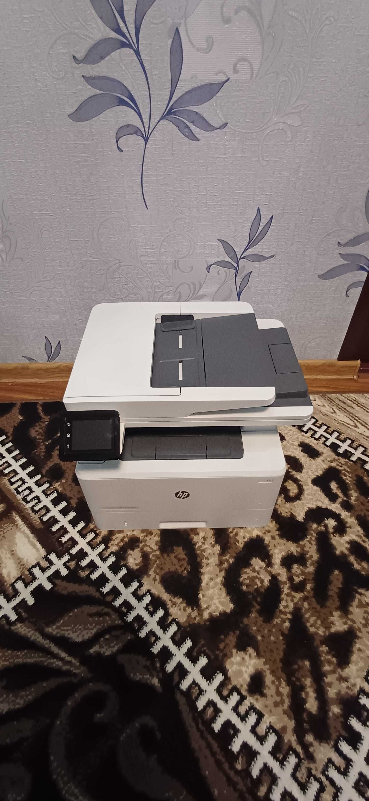 МФУ HP LaserJet Pro M426fdn