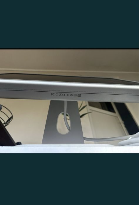 Apple cinema HD display 23’’