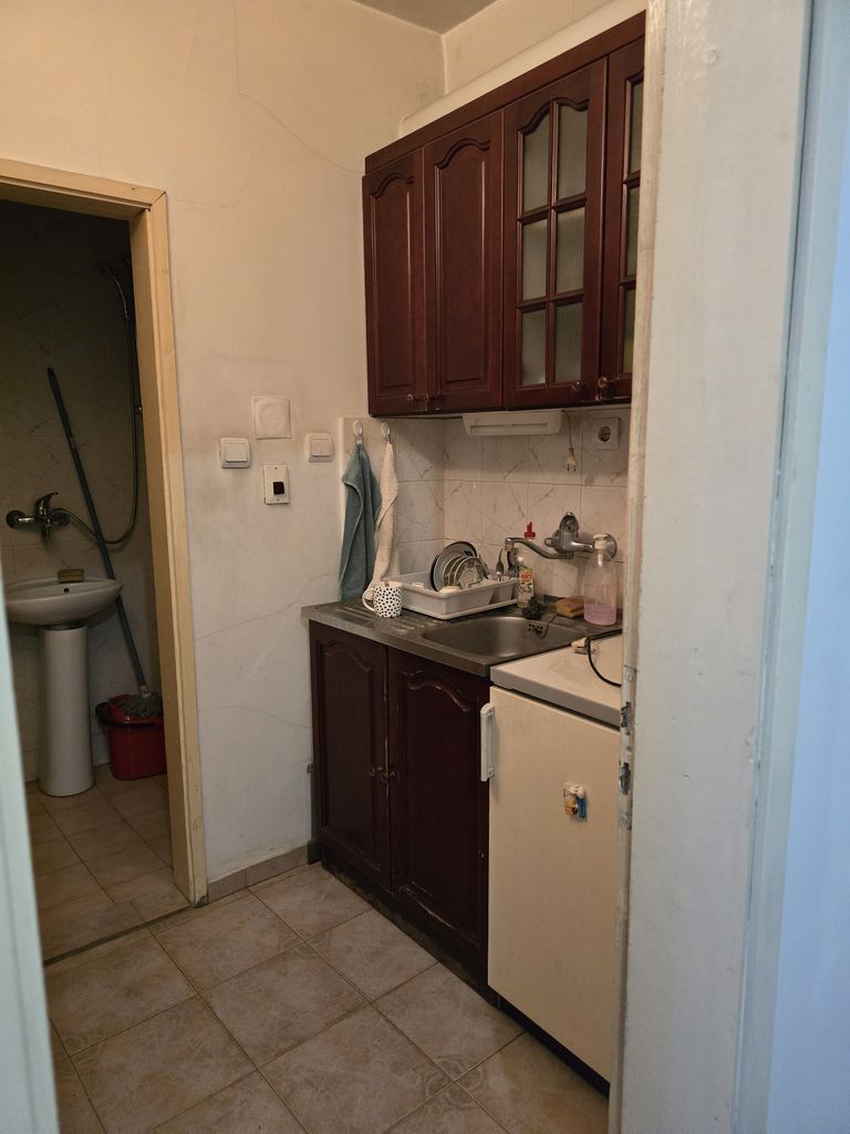 Дава се под наем Офис в Стара Загора, Център - 109 кв.м за 357 € - Снимка #3