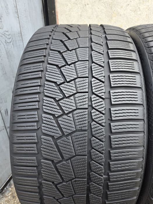 Vând două anvelope de iarna continental 285 35 22 dot 4721