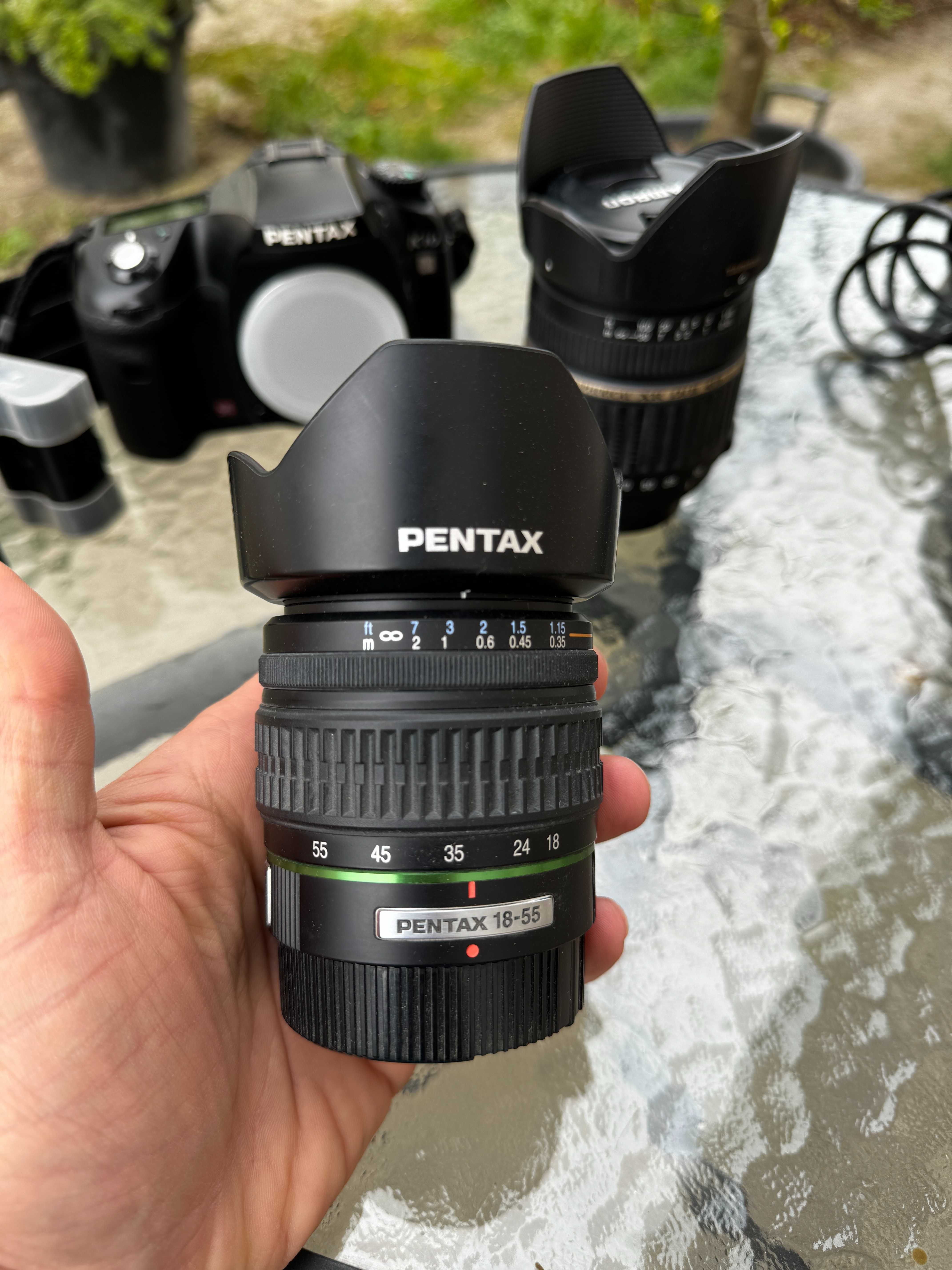 Aparat foto PENTAX K10D + obiectiv TAMRON 18 - 200 mm