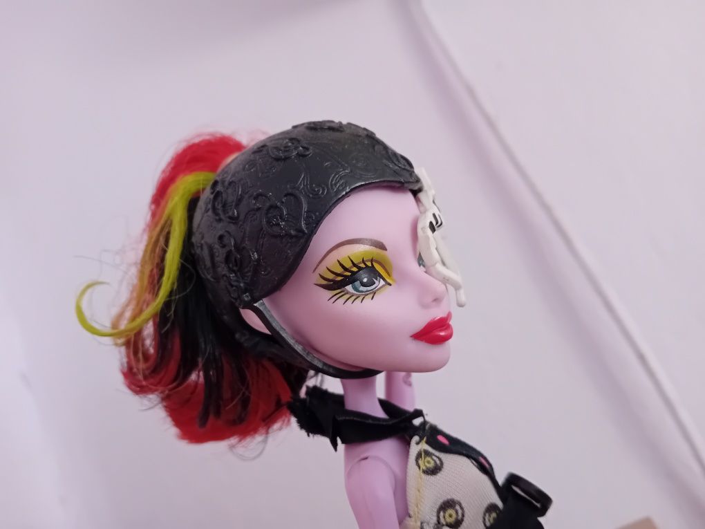 Кукла Monster High Оперета