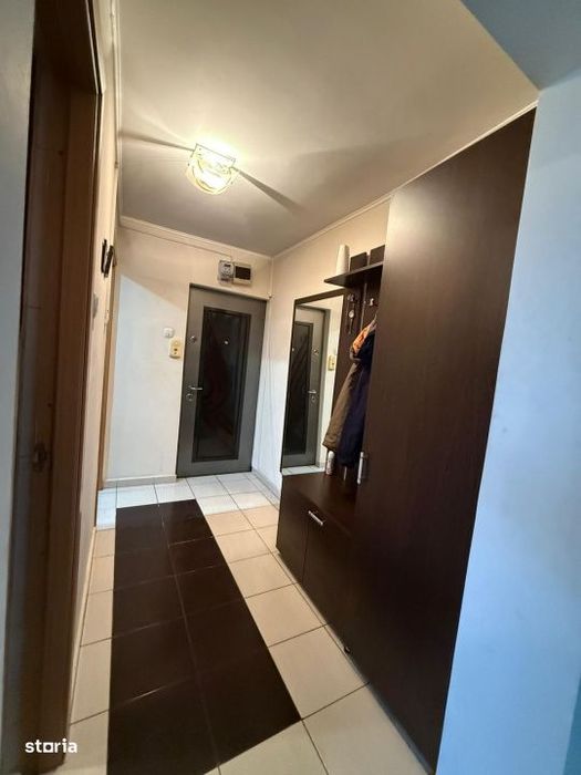 Zona Tomis Nord - Apartament 2 camere semidecomandat