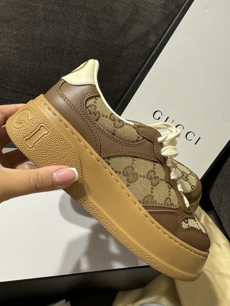Кецове Gucci Естествена кожа