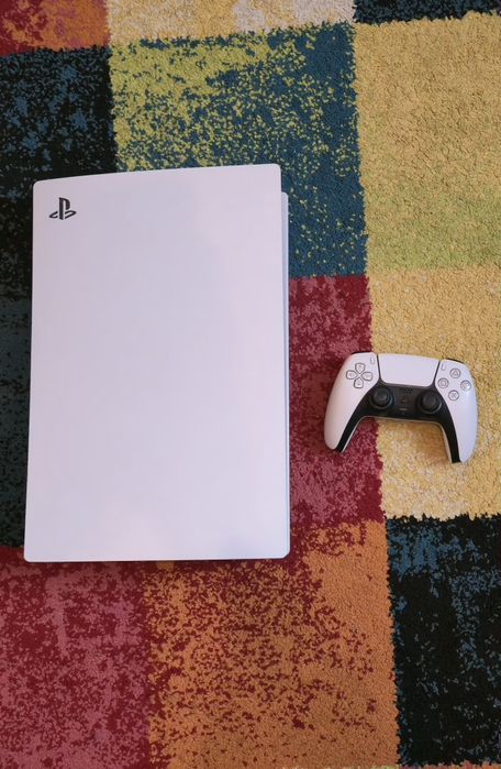 PlayStation 5 Standard Edition