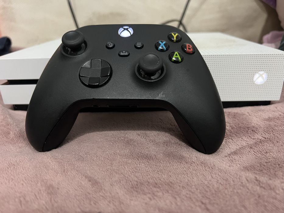 Consola xbox one s cu controller xbox serie x original